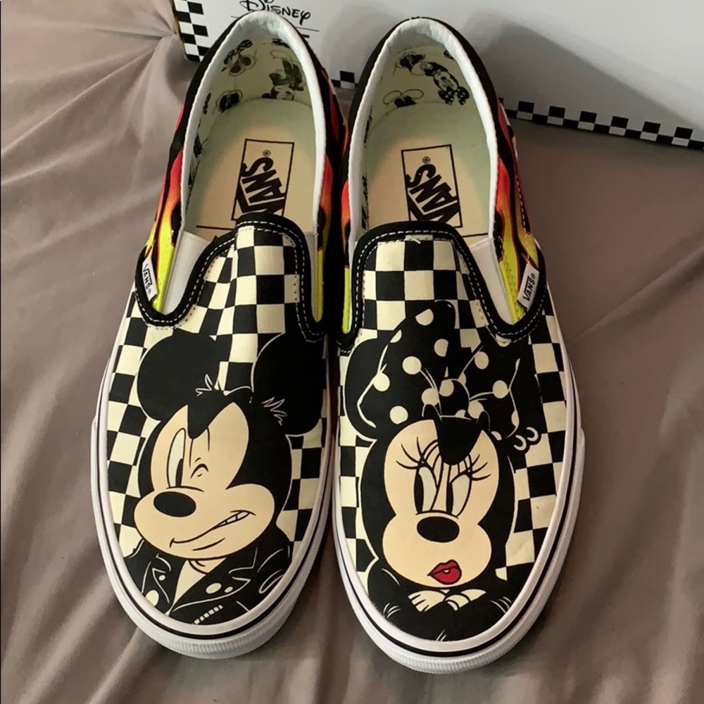 Disney x Vans